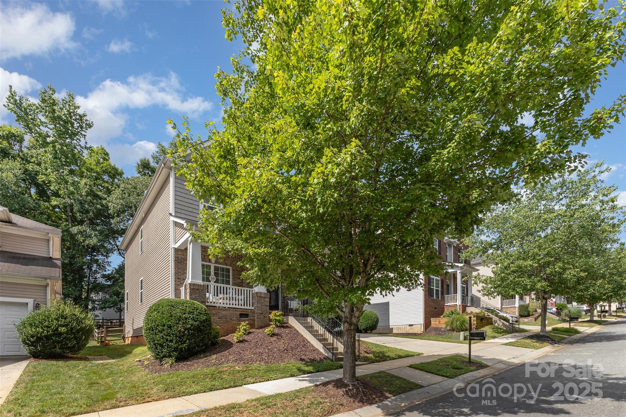 Macaulay - Residential