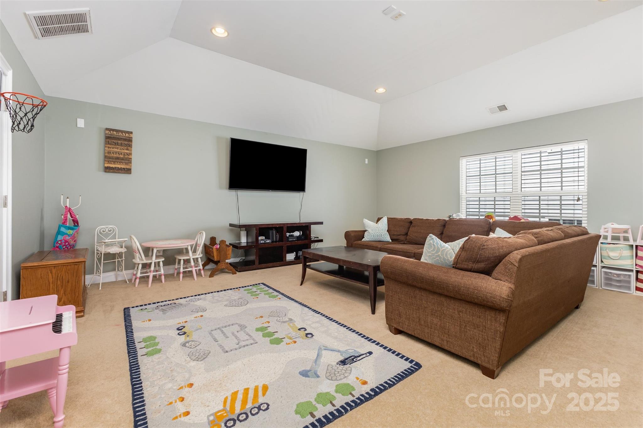 Macaulay - Residential