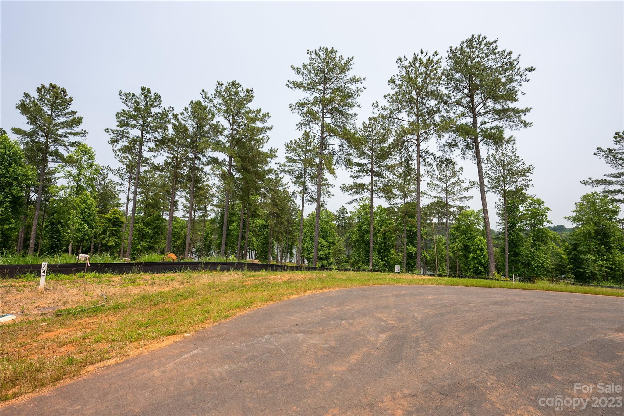 Lakeside Reserve - Land