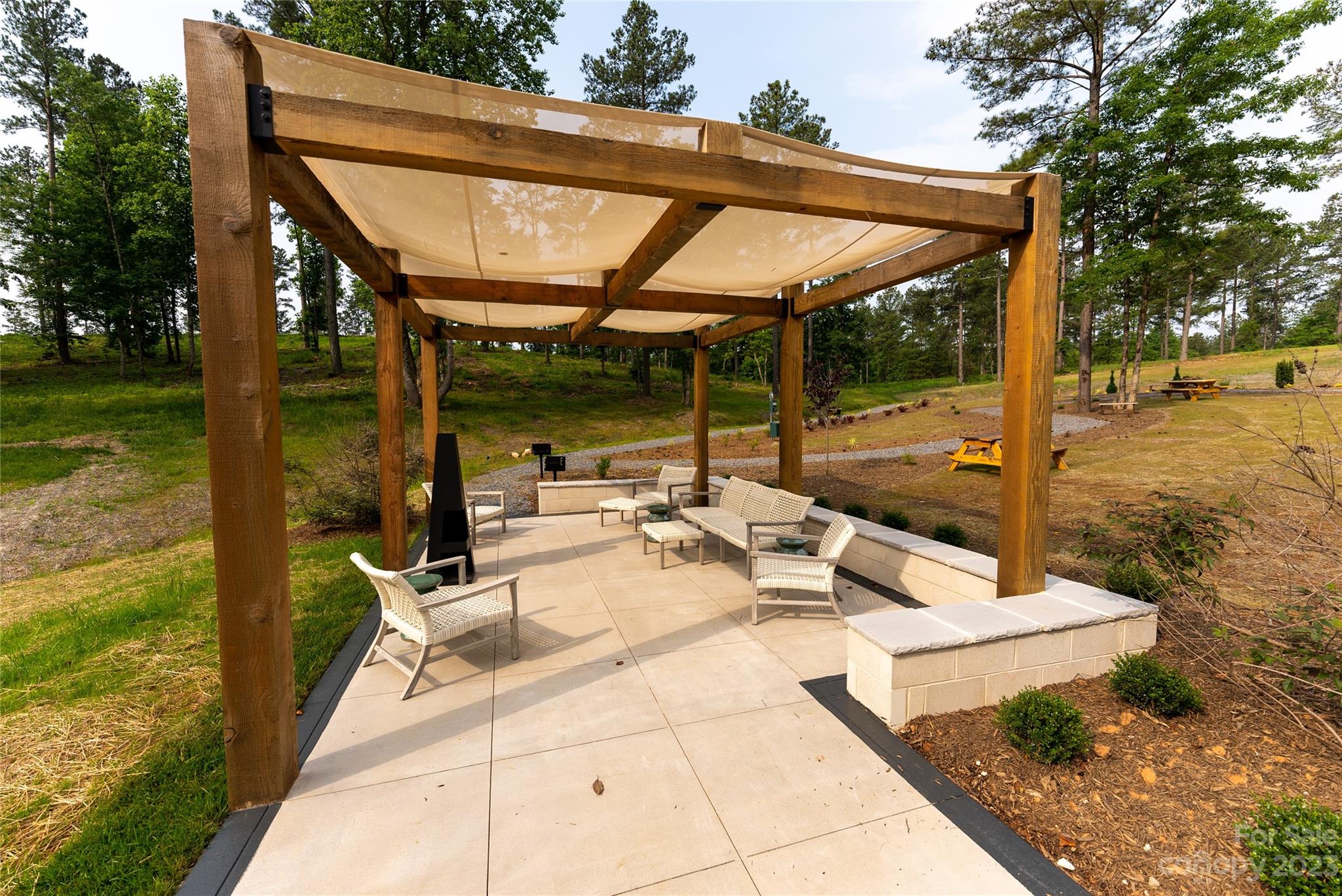 Lakeside Reserve - Land