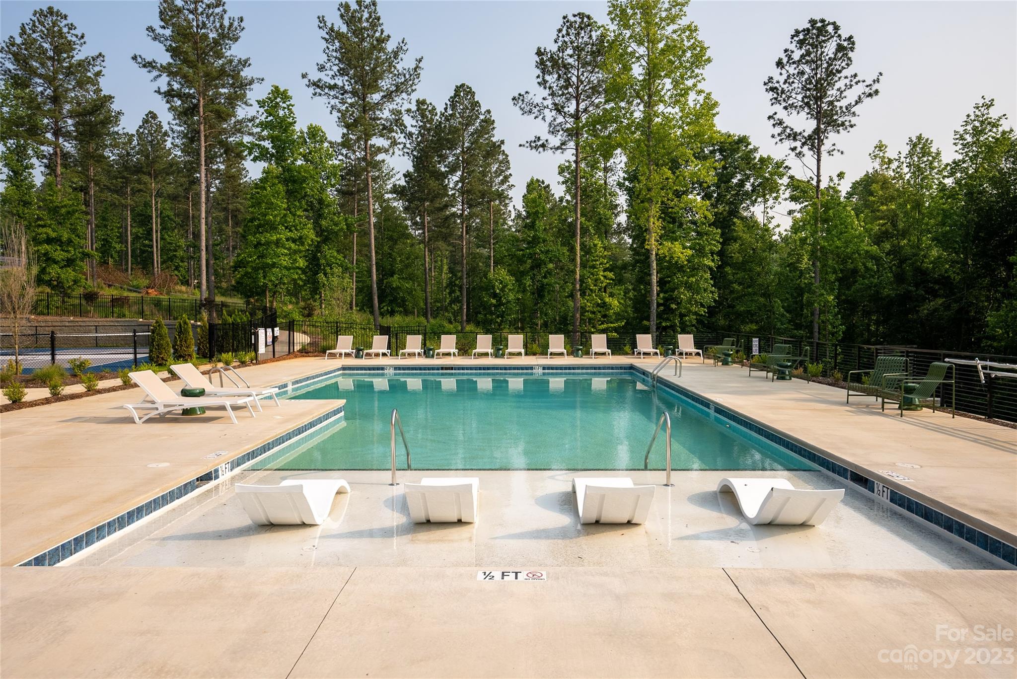 Lakeside Reserve - Land