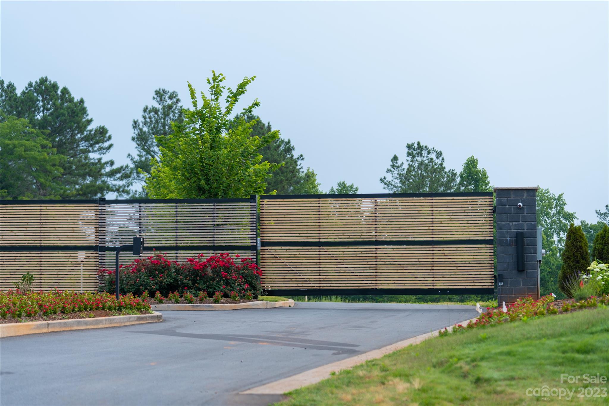 Lakeside Reserve - Land