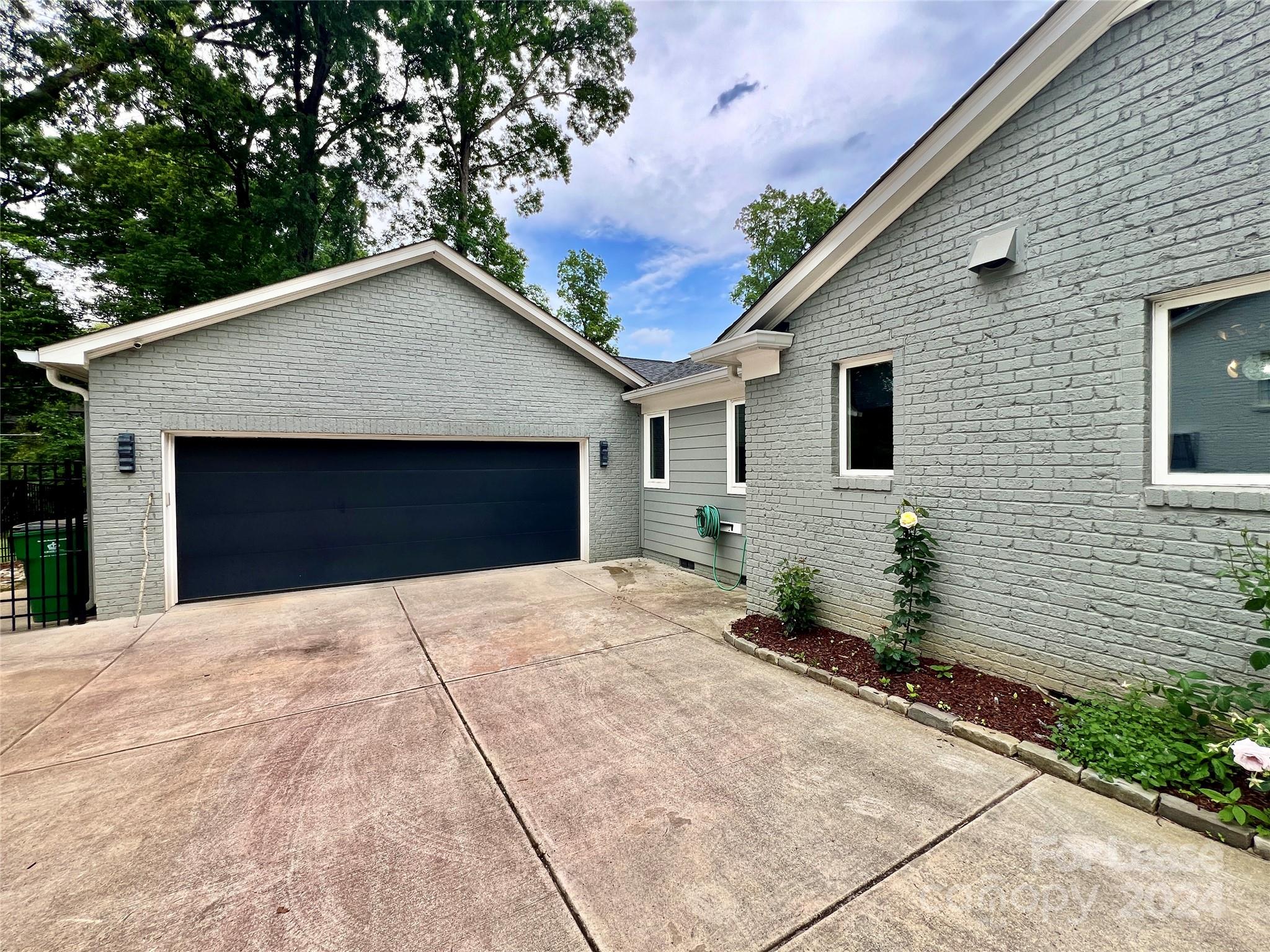 Randolph Park - Residential Lease