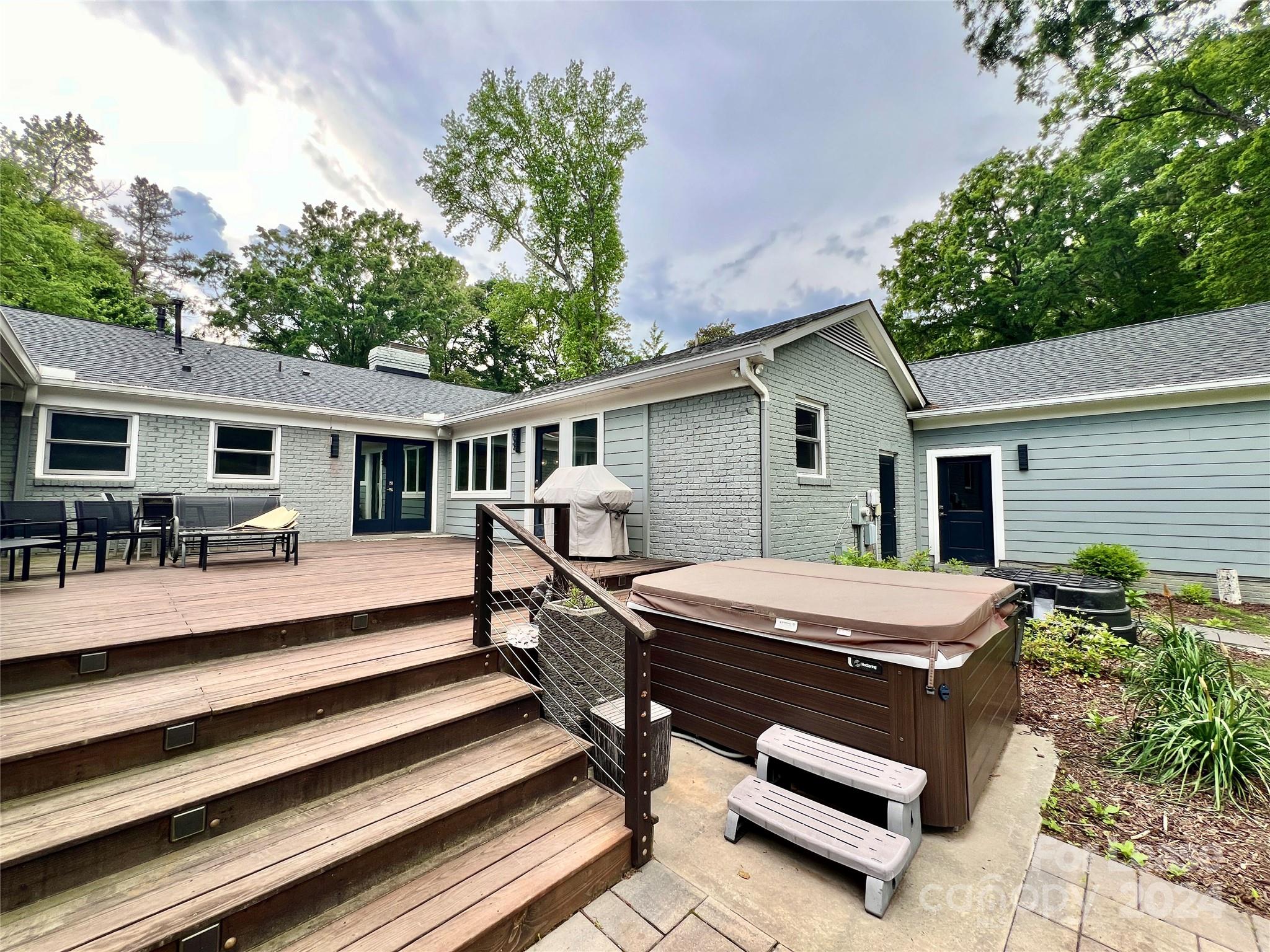 Randolph Park - Residential Lease