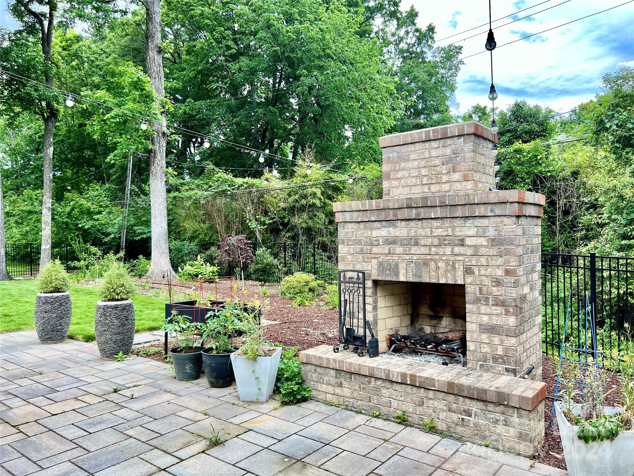 Randolph Park - Residential Lease