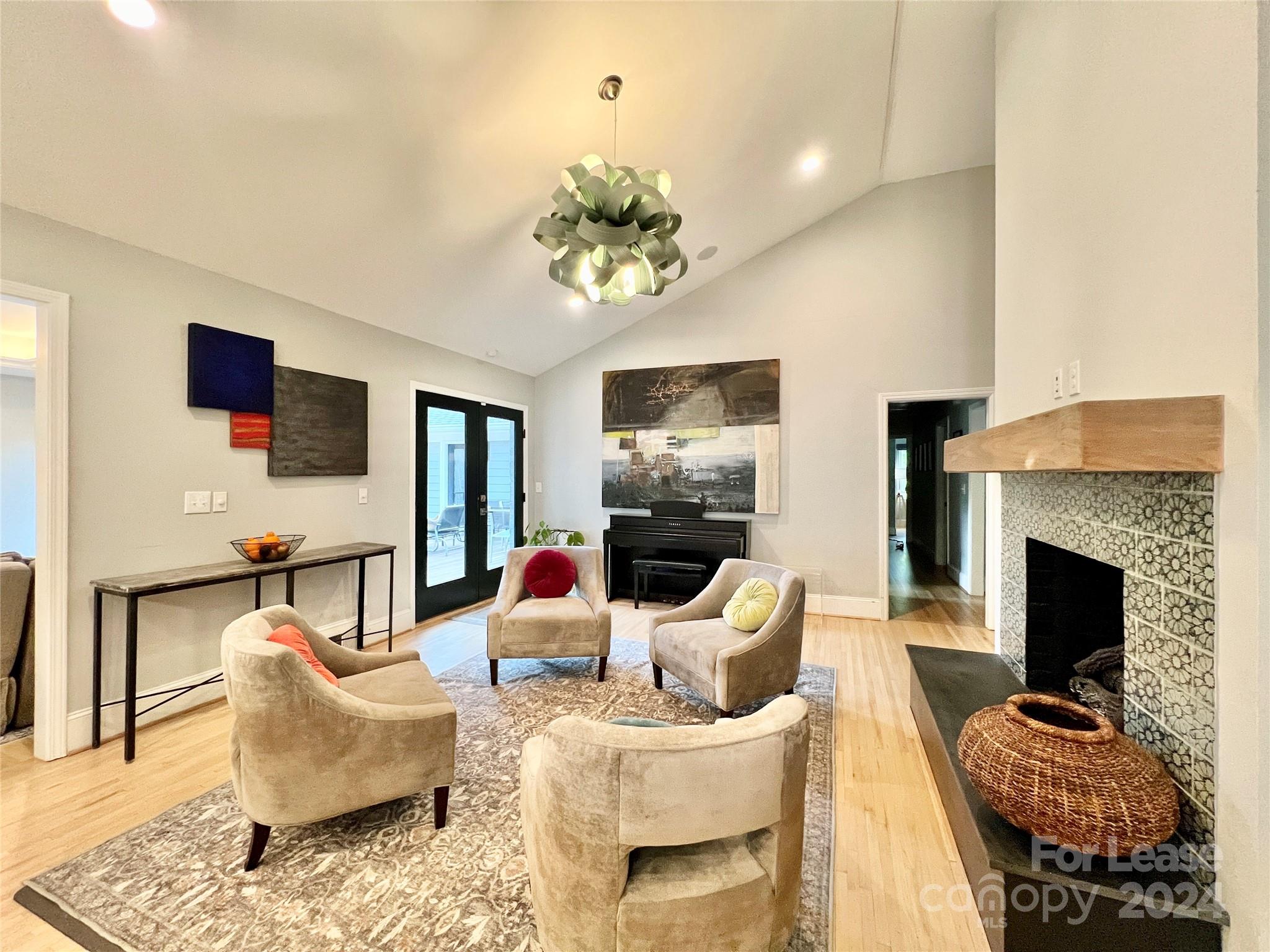 Randolph Park - Residential Lease