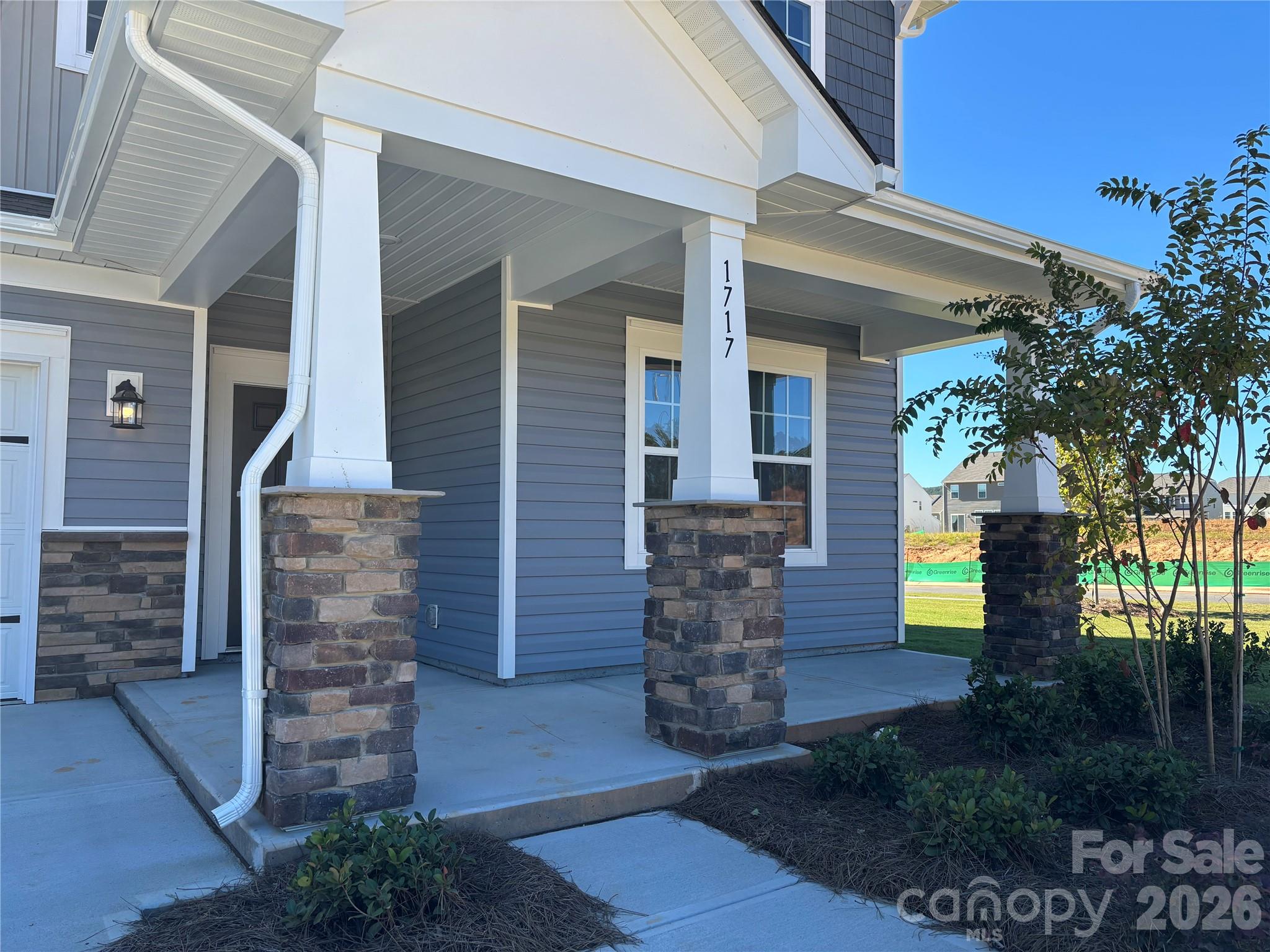1717 Grassy Knoll Trail