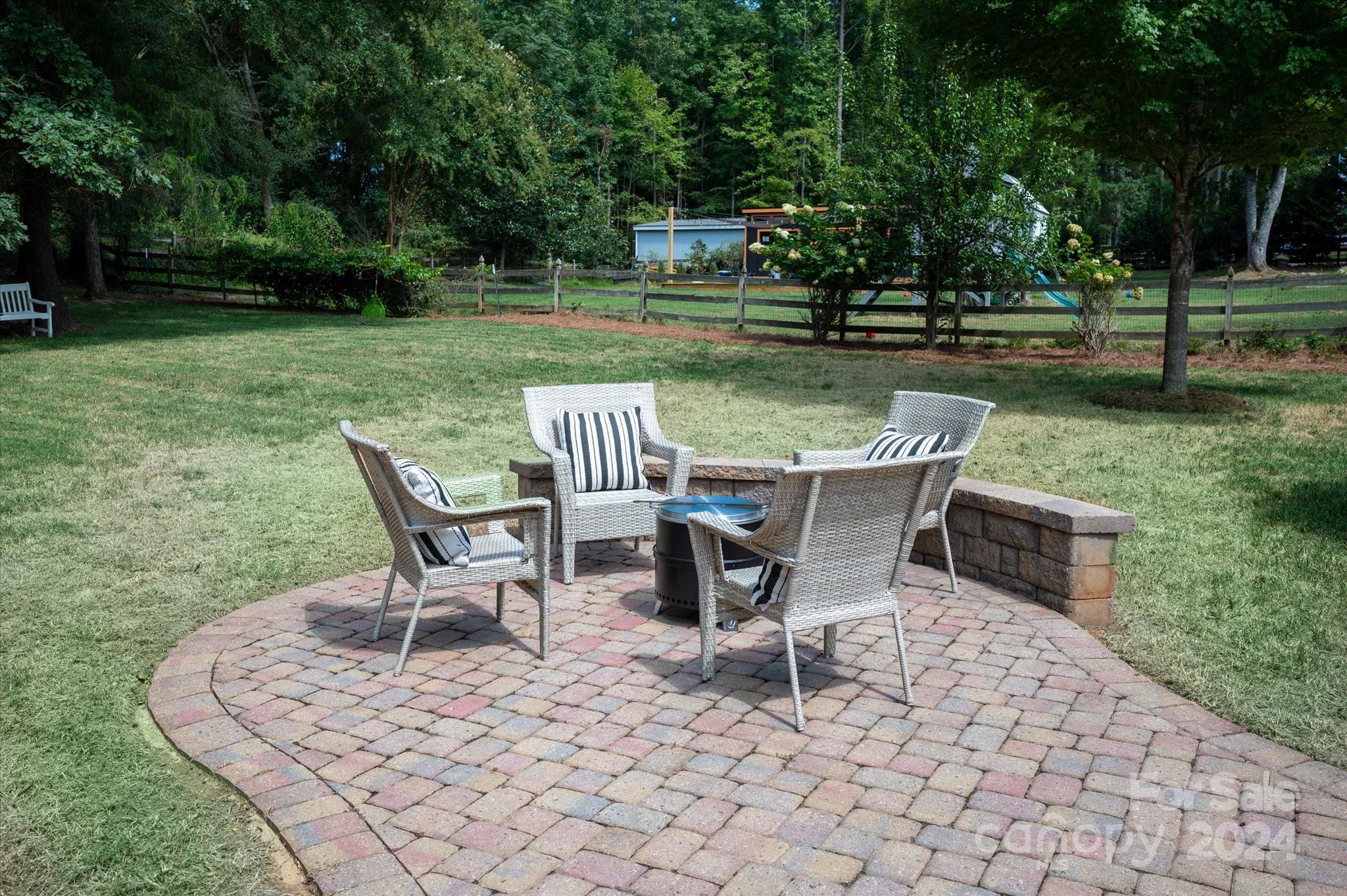 Weddington Woods - Residential