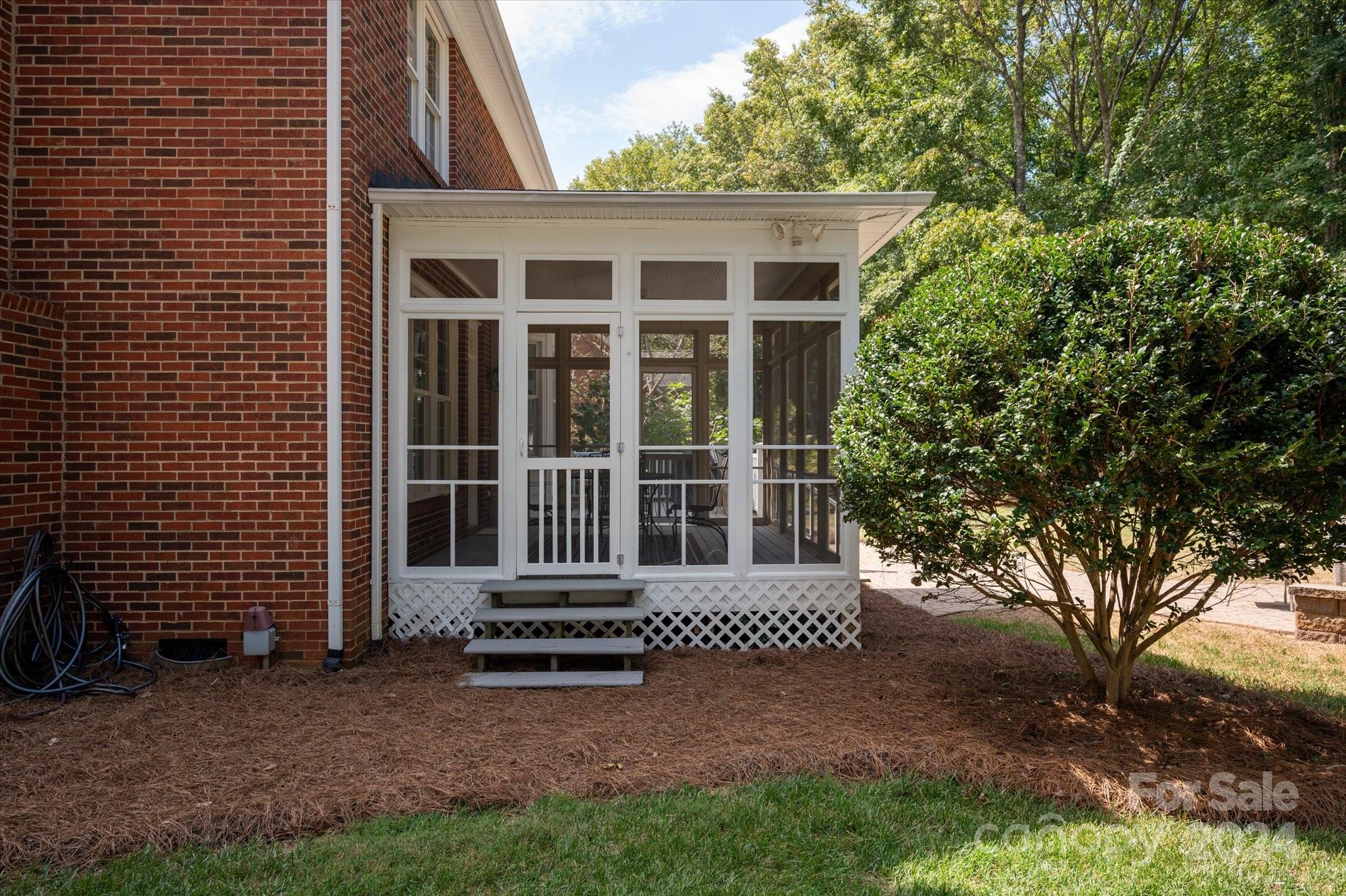 Weddington Woods - Residential