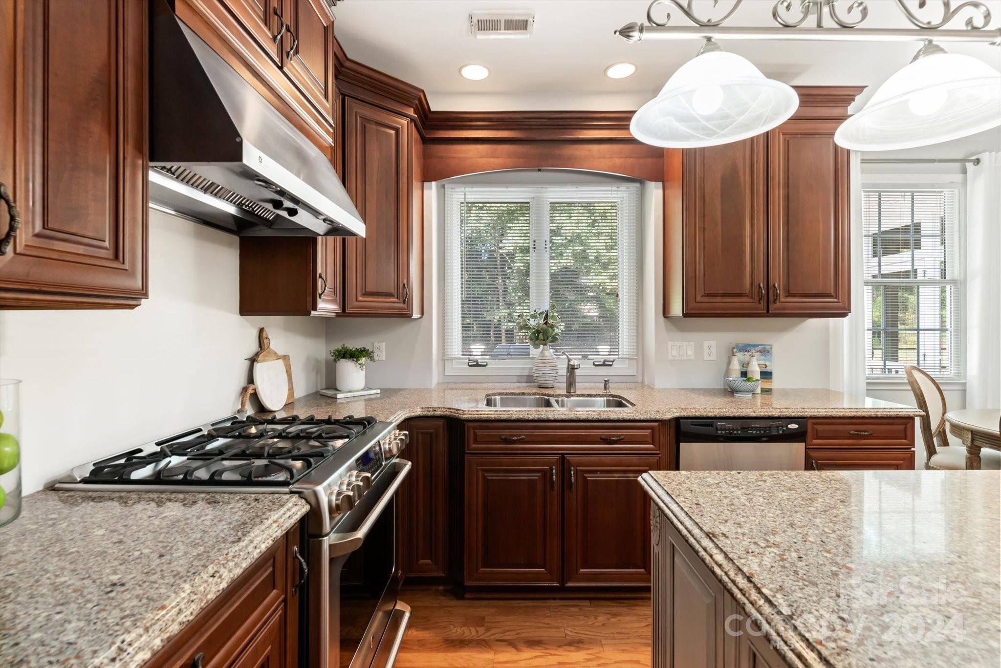 Weddington Woods - Residential