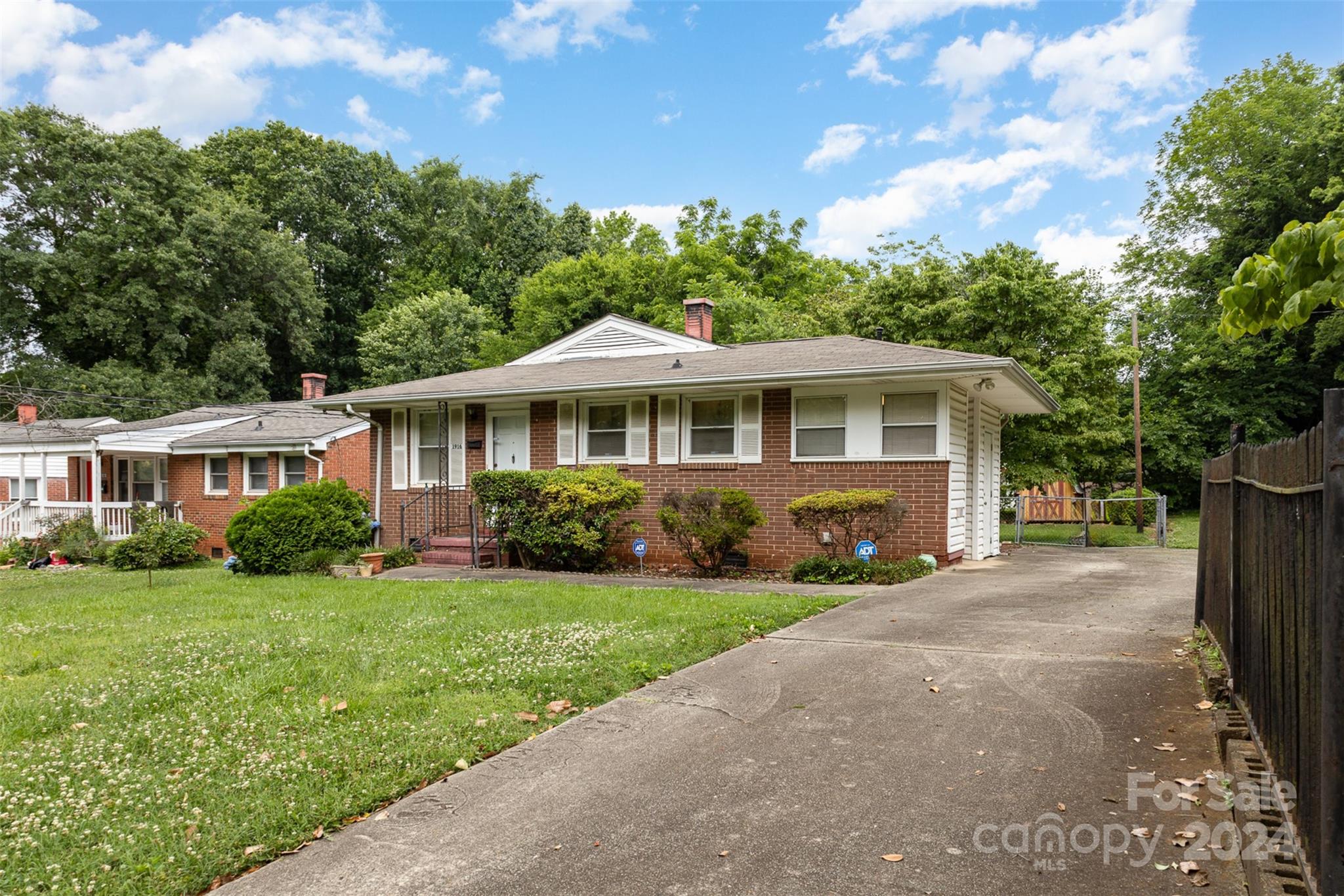 Lincoln Heights - Residential