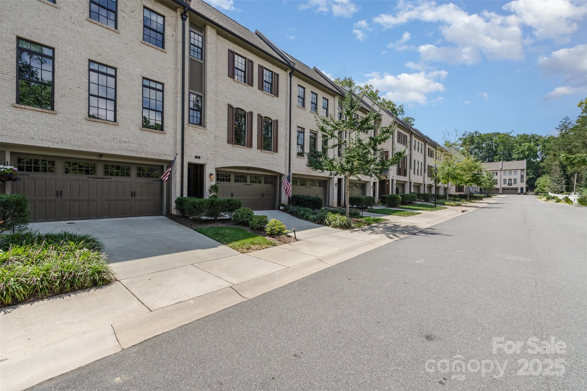 2934 Hillside Springs Drive