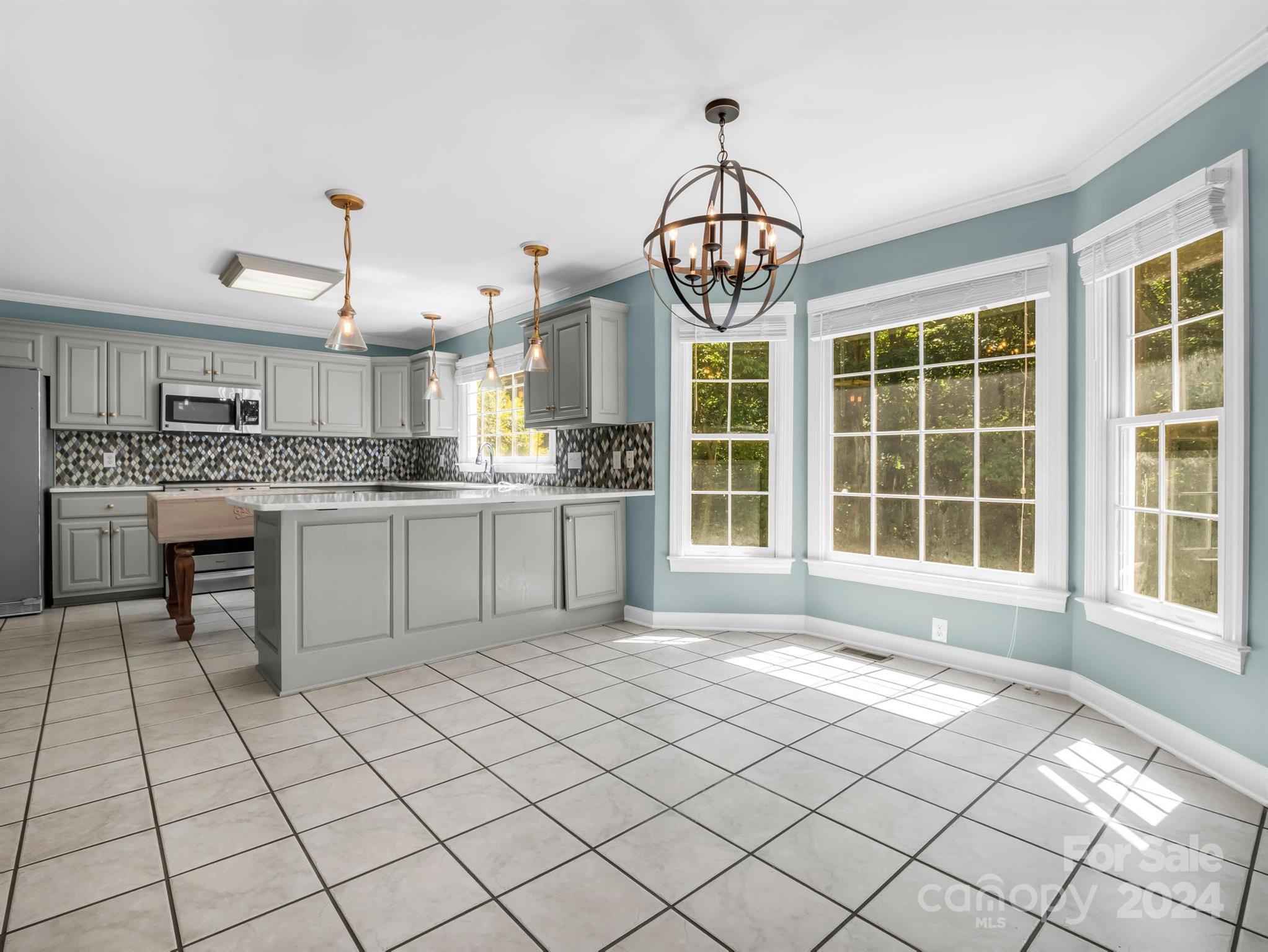 Forest Hills - Residential
