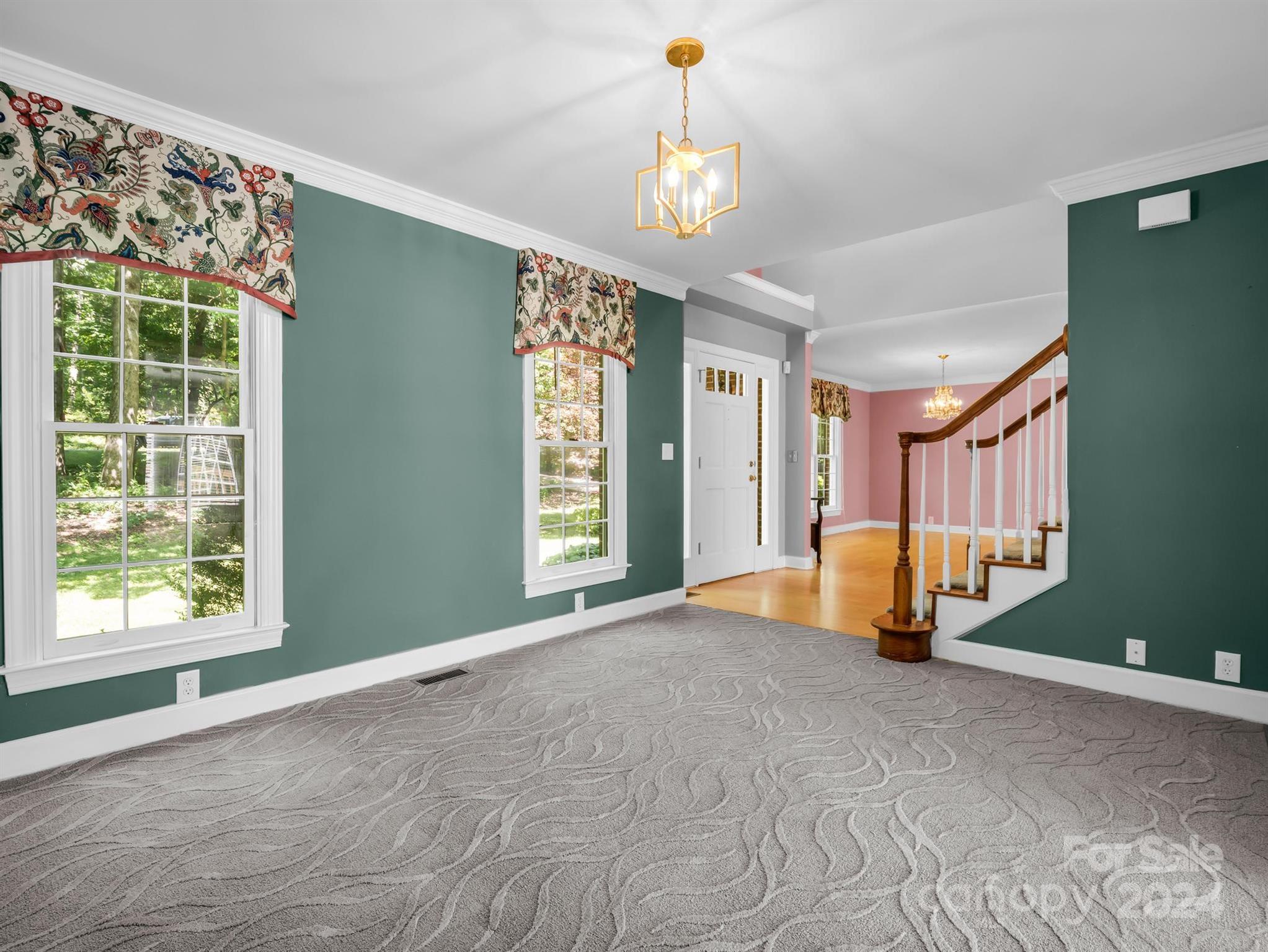 Forest Hills - Residential