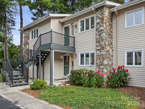 A home in Hendersonville