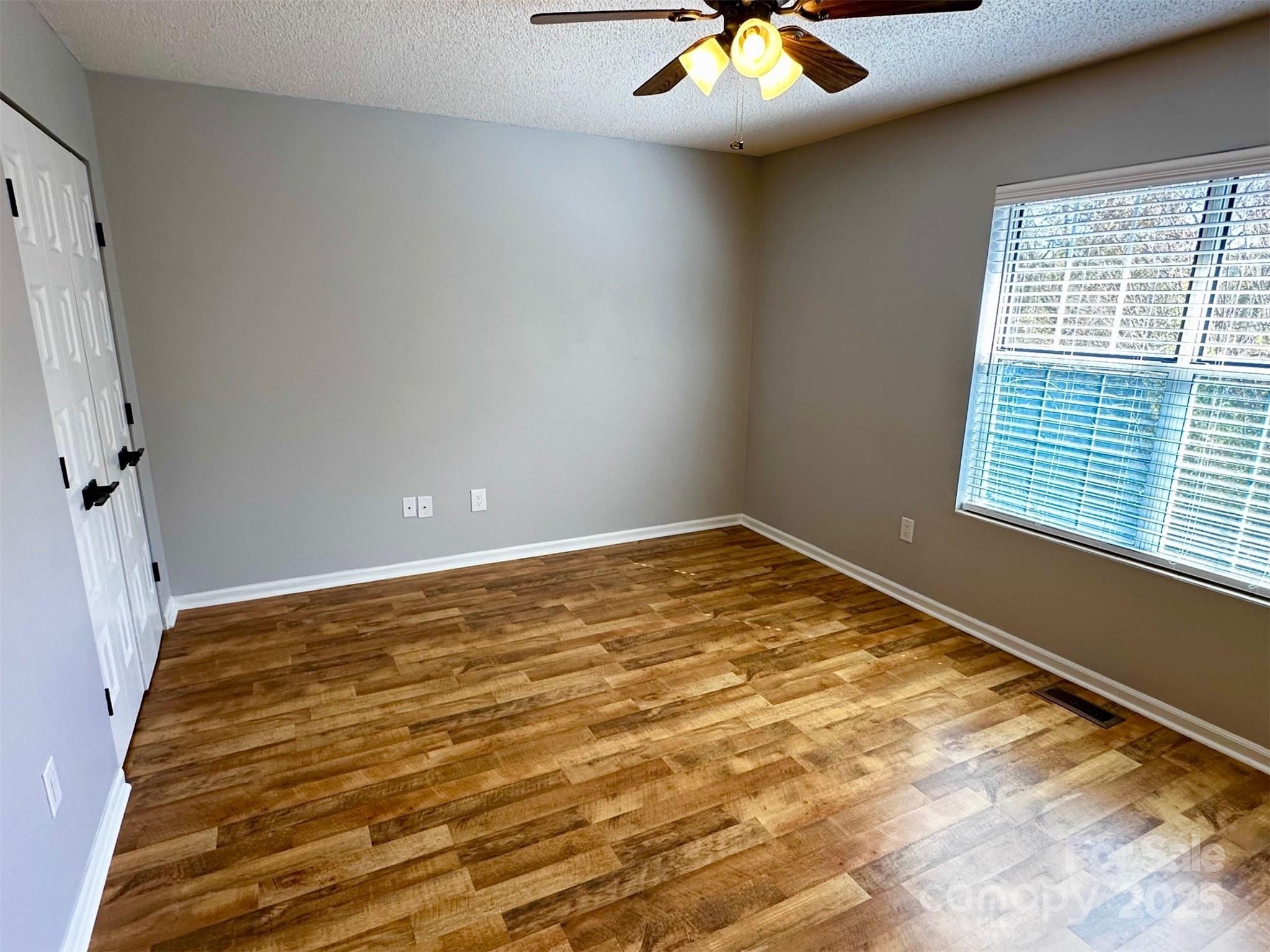 Haw Creek Heights - Residential