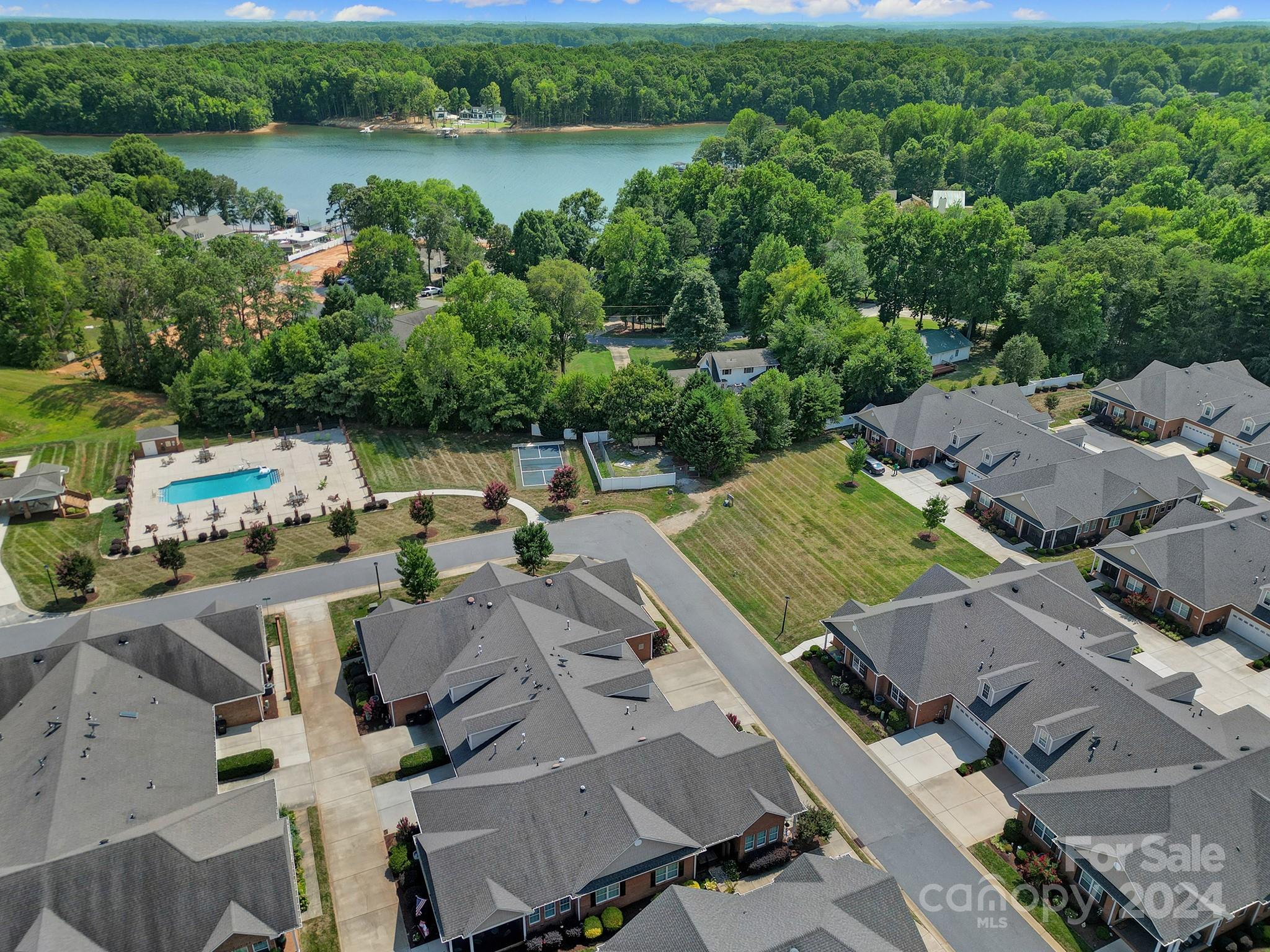 3 Cherry Way - Residential