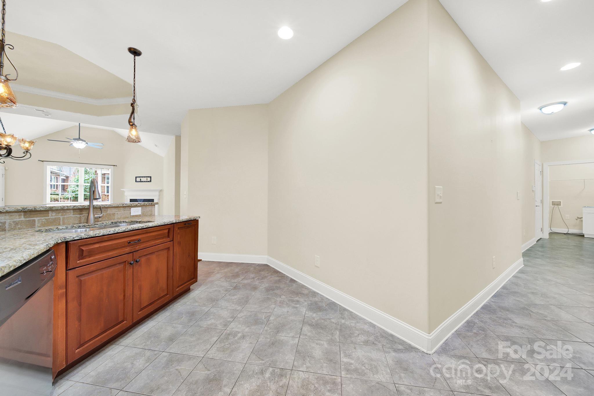 3 Cherry Way - Residential