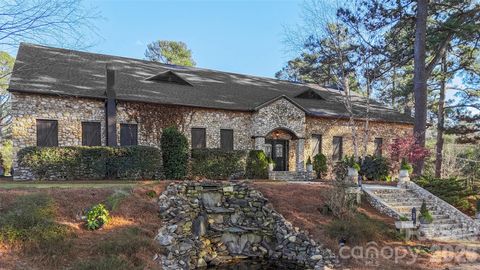 267 Depot Street Mt Croghan SC 29727