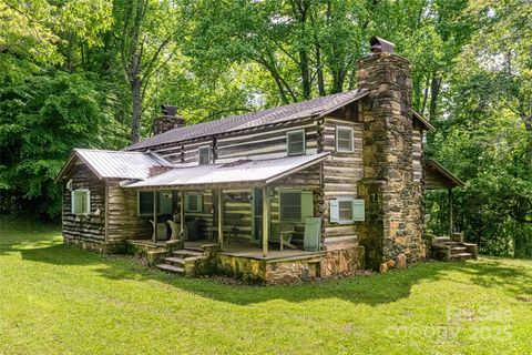 2395 Hortons Creek Road Burnsville NC 28714
