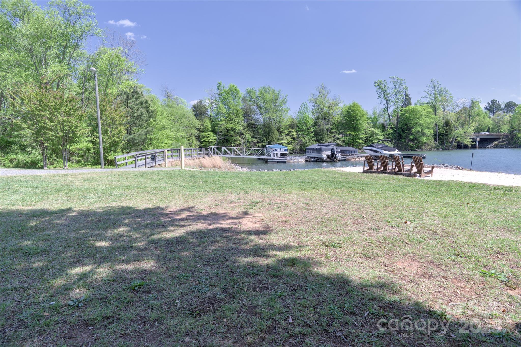 143 S Gibbs Road