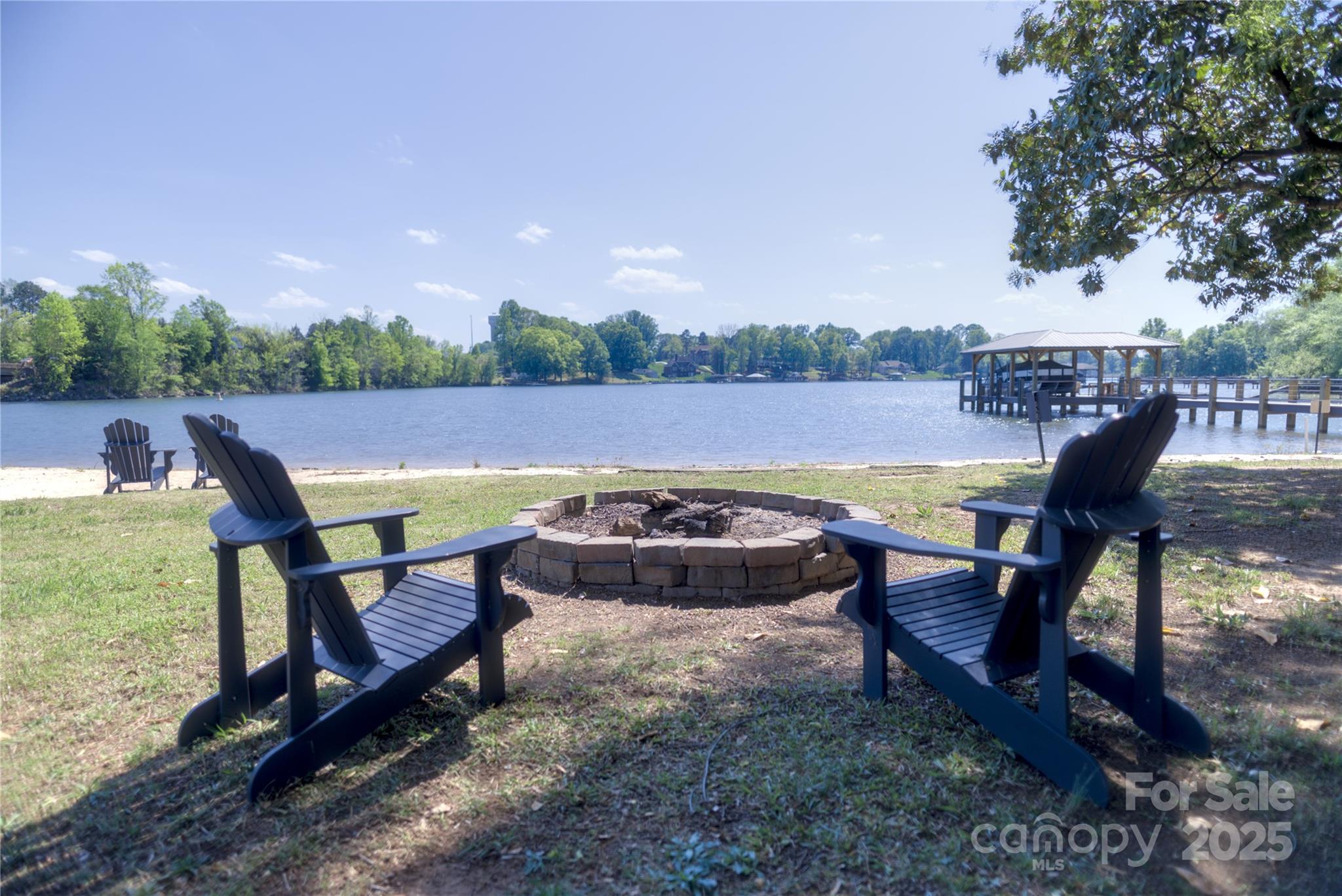 143 S Gibbs Road