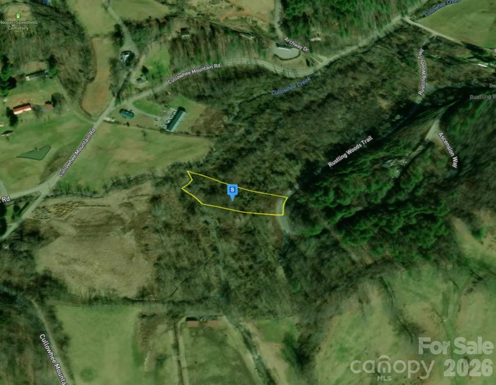 111 Rustling Woods Trail