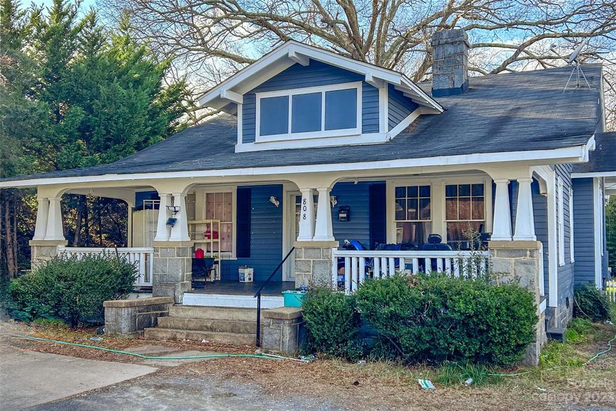 Attention, savvy investors! An unparalleled investment opportunity awaits with this property, offered in conjunction with parcel# 6000107013 / MLS# 4099356.  Positioned for a return, this prime real estate is currently generating a substantial combined monthly rental income of $2100.  Whether you're expanding your investment portfolio or diving into the lucrative world of real estate, this property offers abundant potential.  Act now and seize the chance to secure an investment with limitless possibilities! The current lease is month to month - seller prefers to sell with parcel# 6000107013 but can be sold separately.