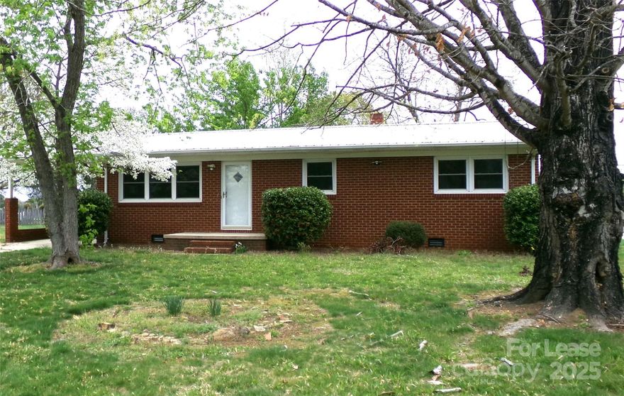 Whether an adult or youngster we all love to get out doors and get some fresh air.  Apartments are convenient and practical to rent but for the cost of an apartment why not go for a home and yard.  Plus you have a carport for your car and a lot more privacy. COME TAKE A LOOK.  No cost to apply until you decide to rent and then only $30 per adult for credit check.