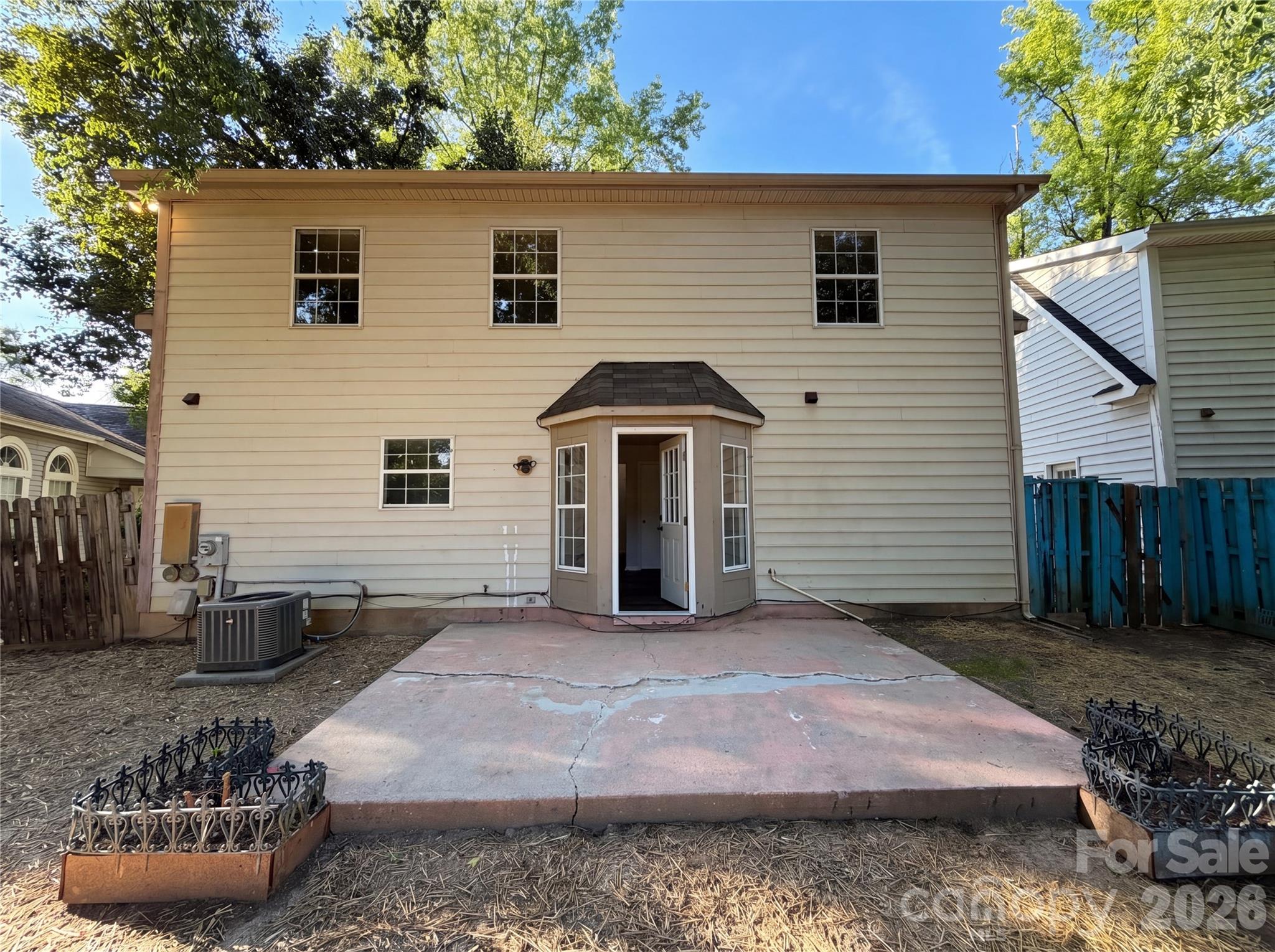 4720 Topsail Court