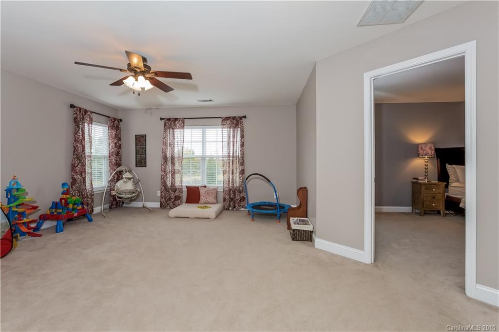 Madison Green - Residential