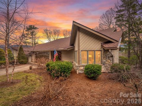 Photo of 3802 Timber Trail, Asheville, NC 28804 (MLS # 4331824)