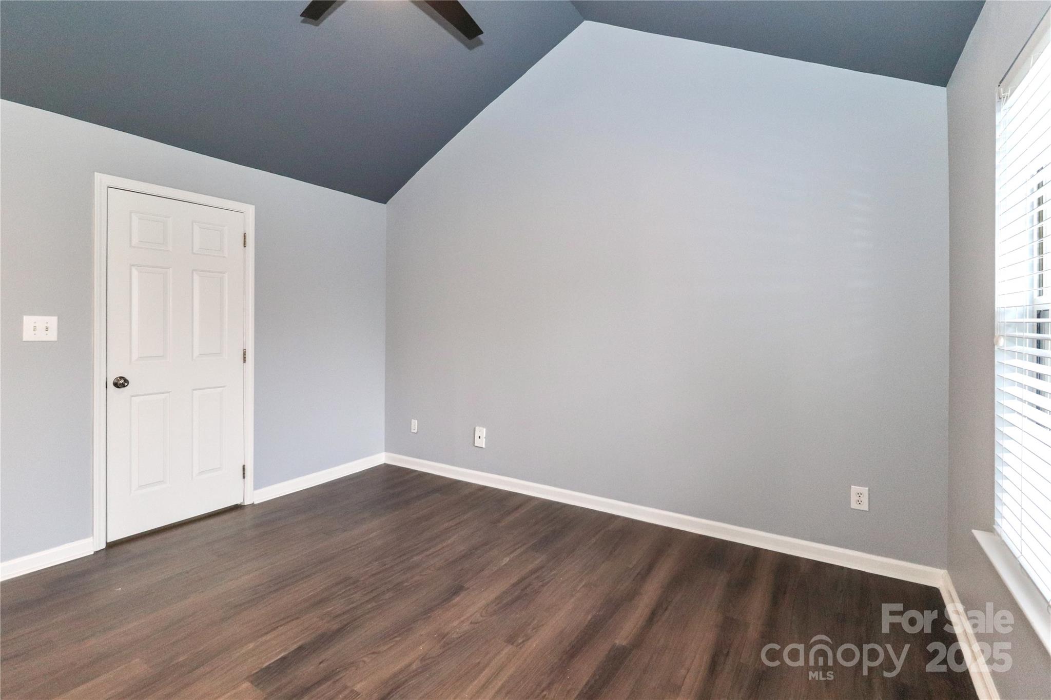 Vineyard Point Bayview - Residential