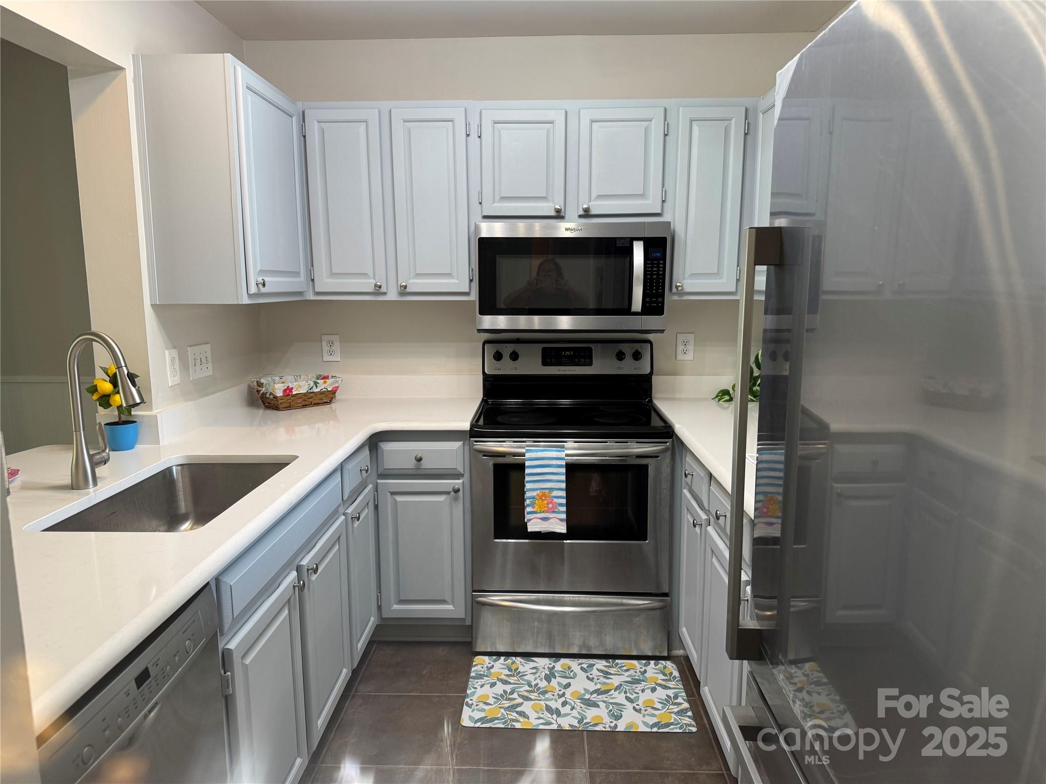 Vineyard Point Bayview - Residential