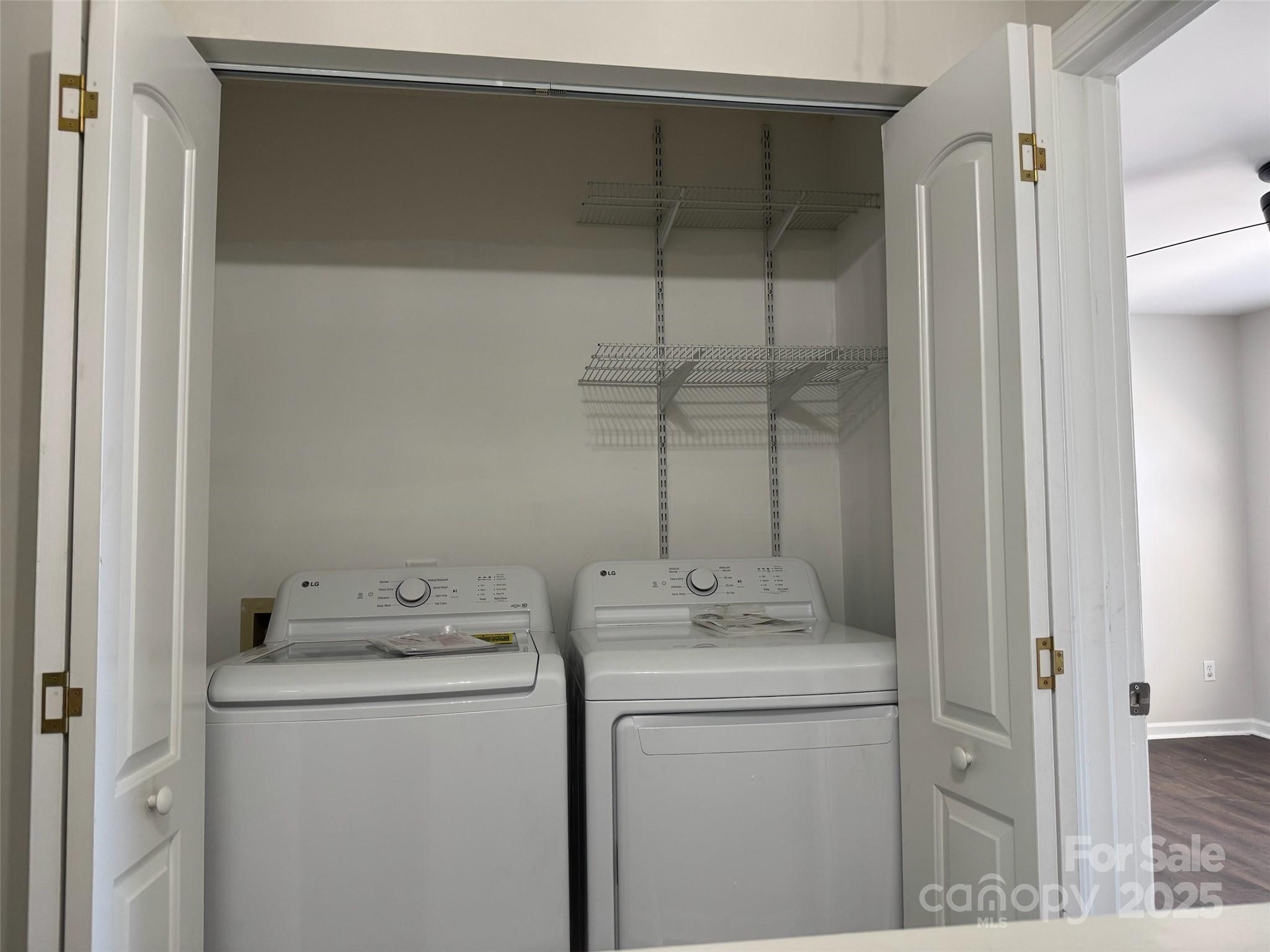 Vineyard Point Bayview - Residential