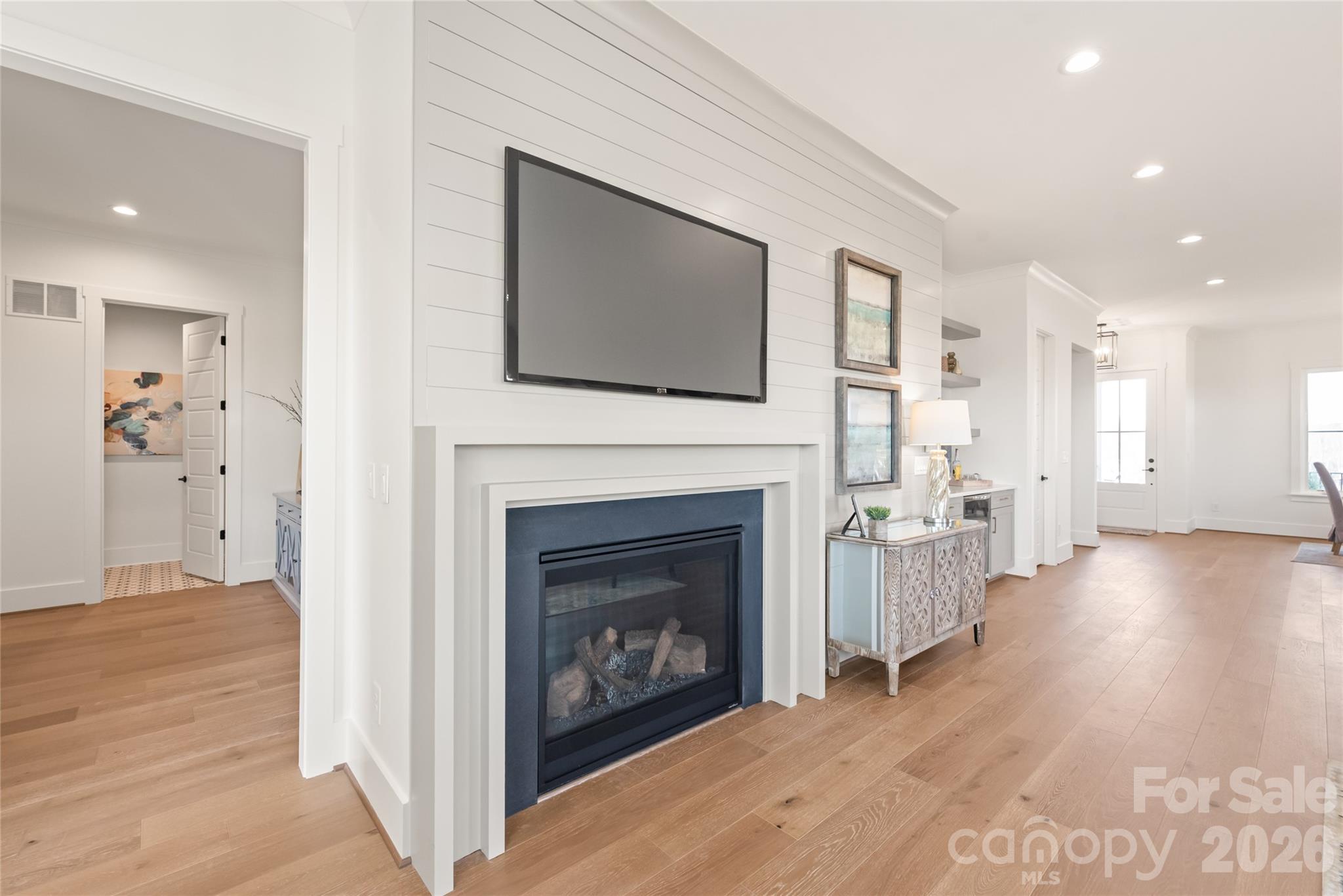 Davidson Woods - Residential