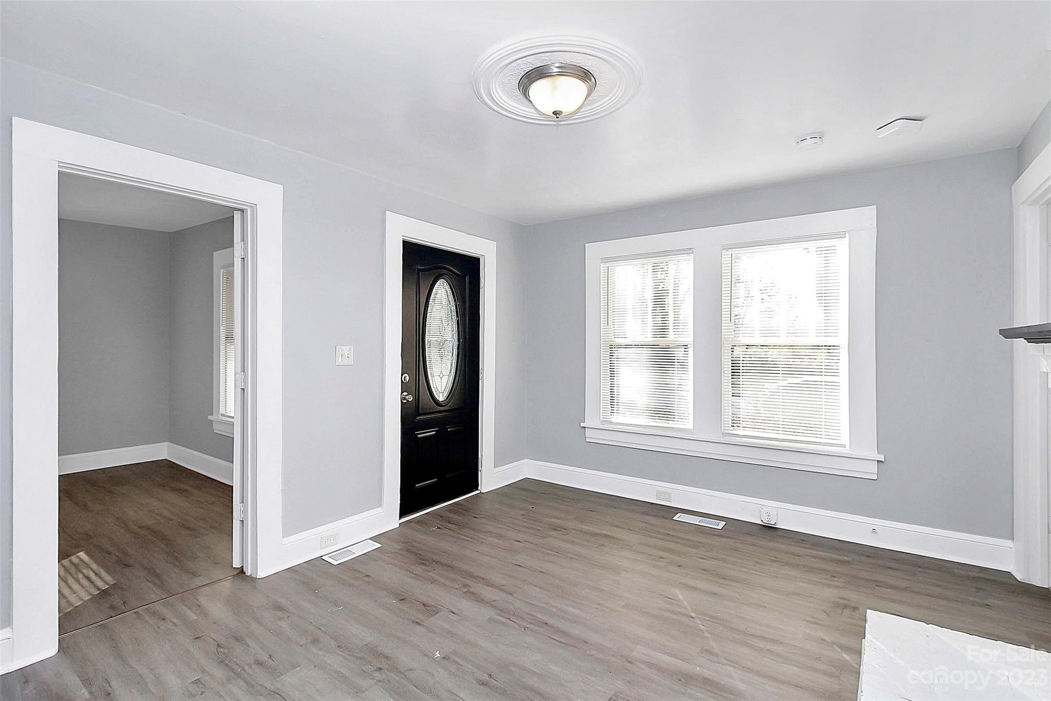 J D Hipp - Residential