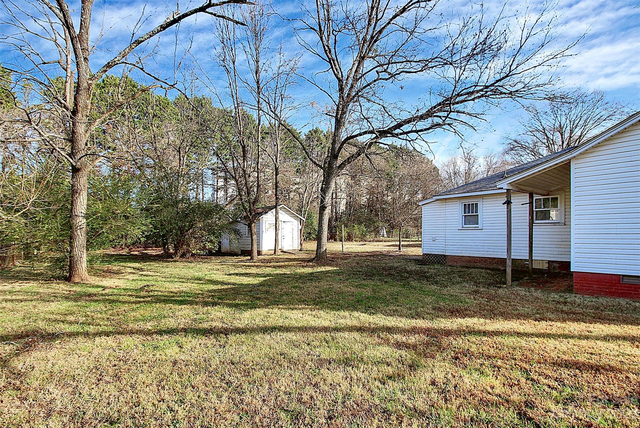 J D Hipp - Residential