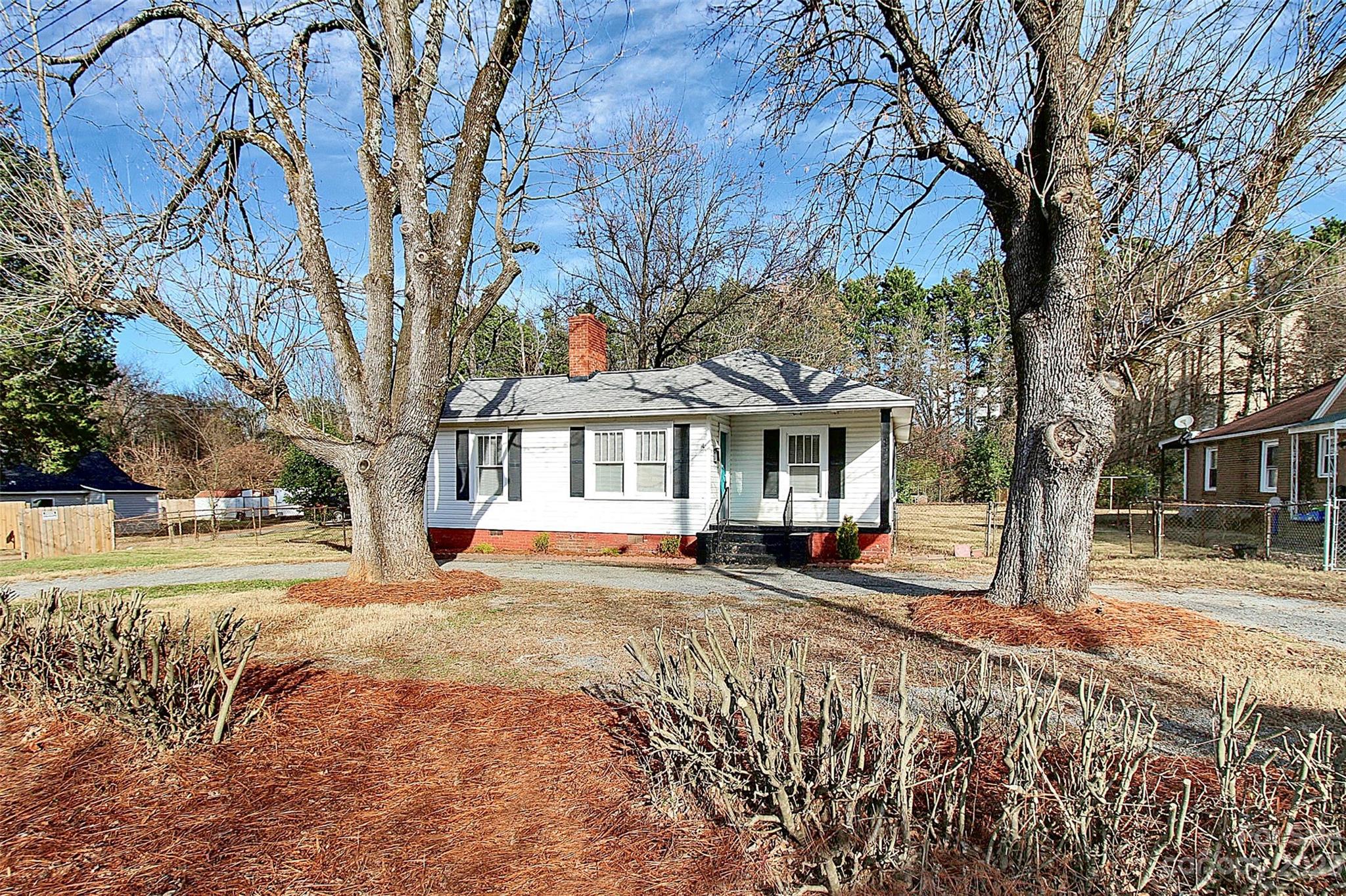 J D Hipp - Residential