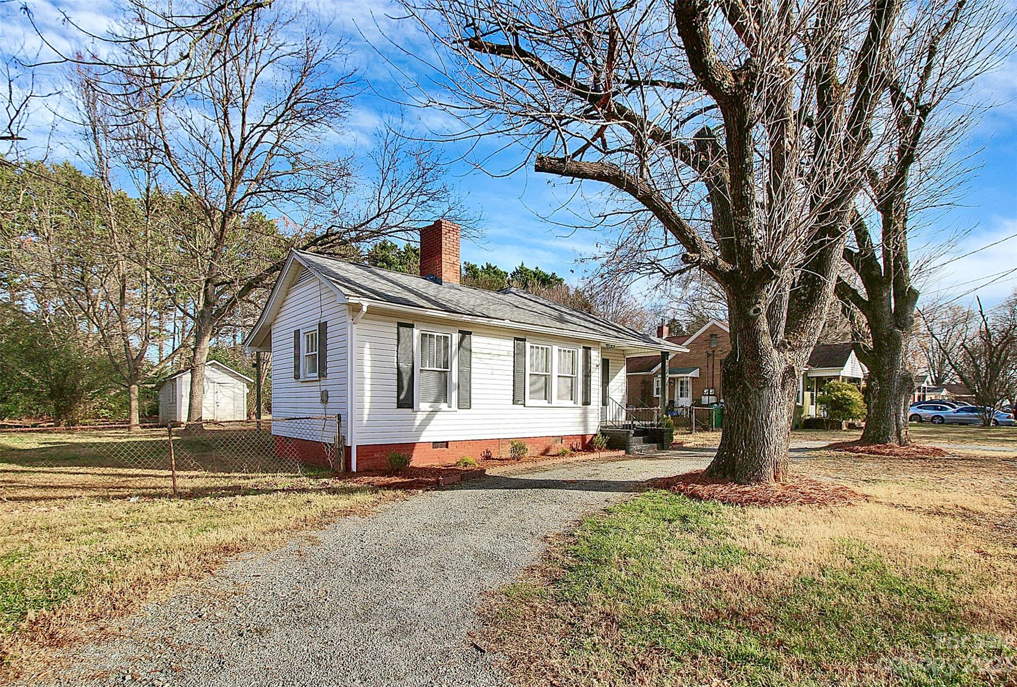 J D Hipp - Residential