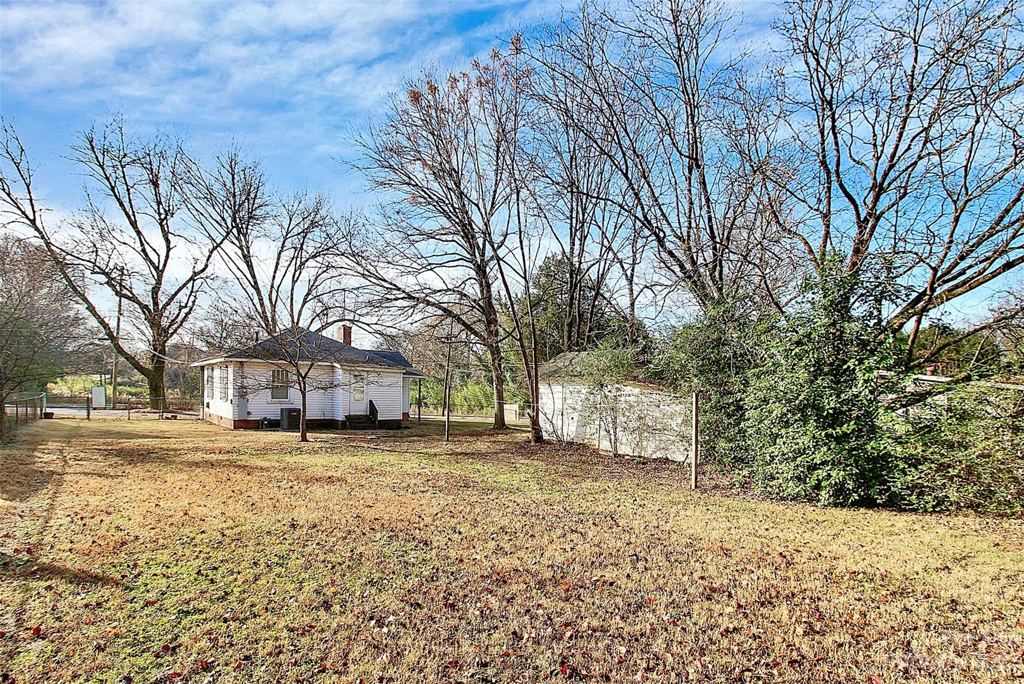 J D Hipp - Residential