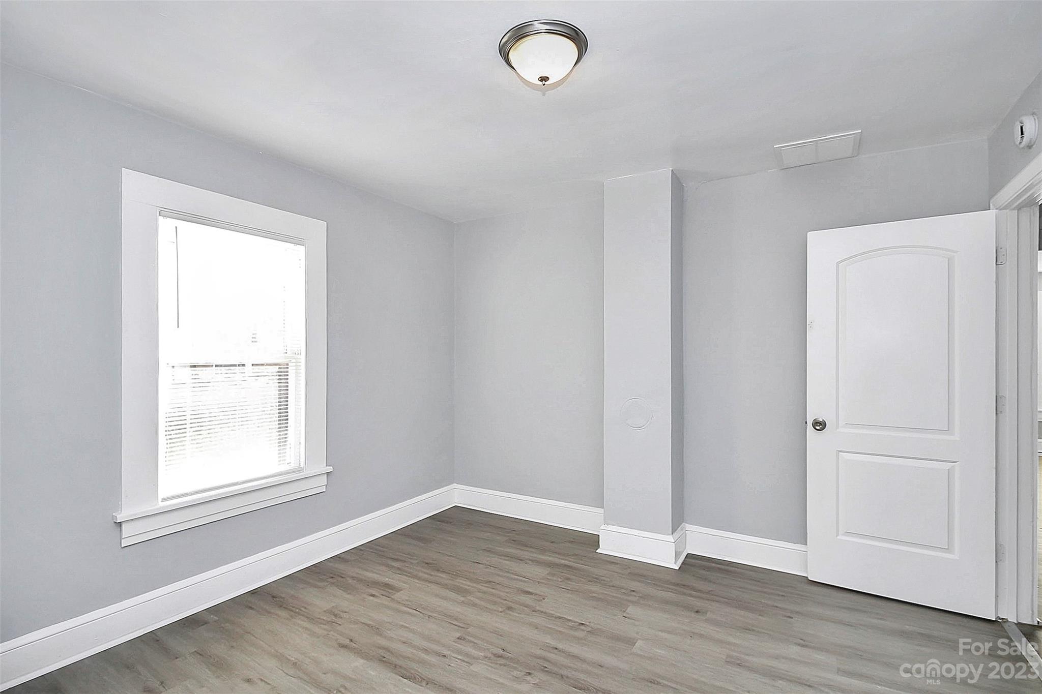 J D Hipp - Residential