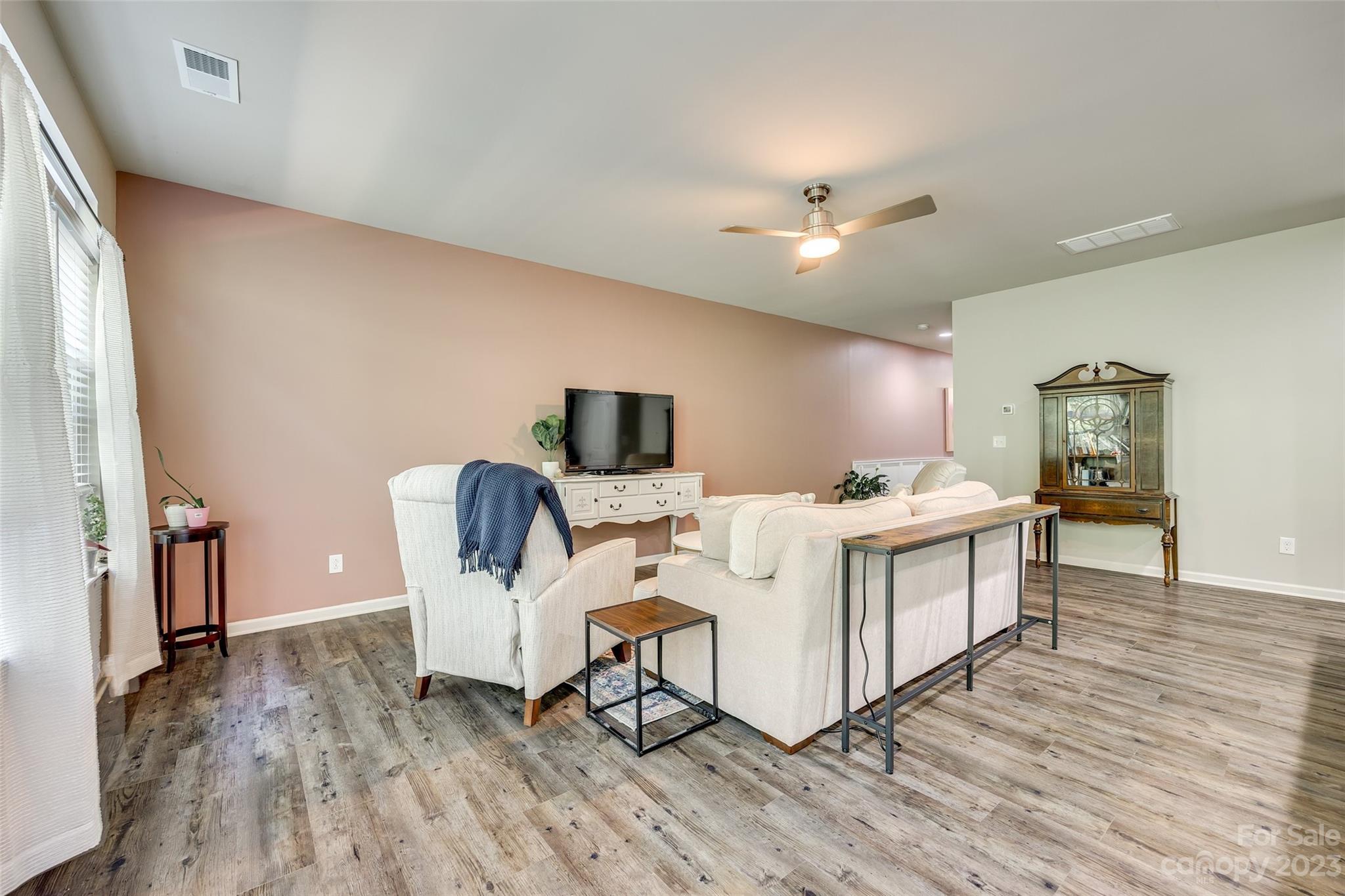 regent park - Residential