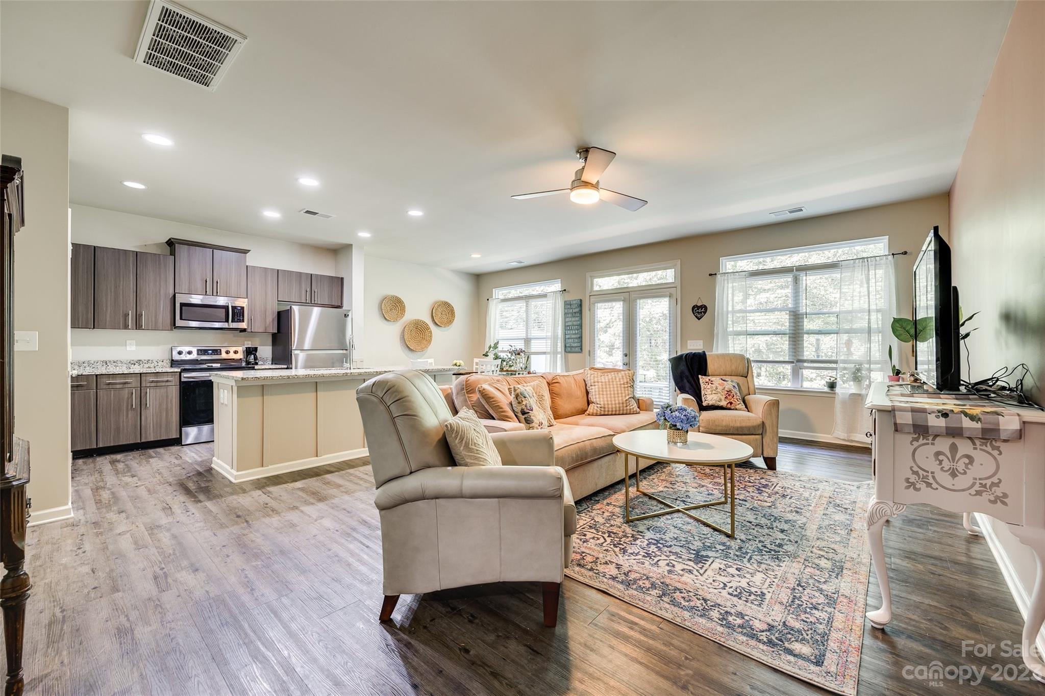 regent park - Residential