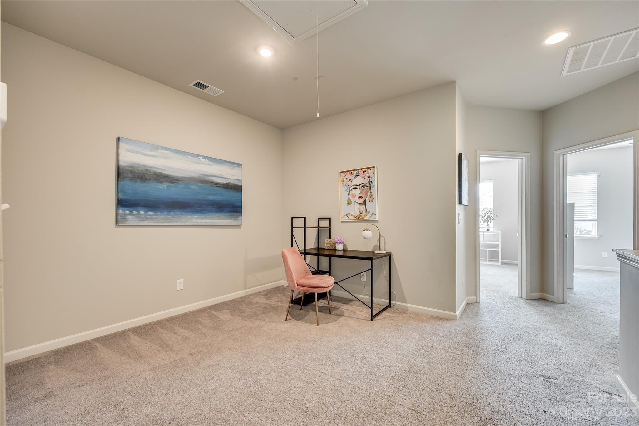 regent park - Residential