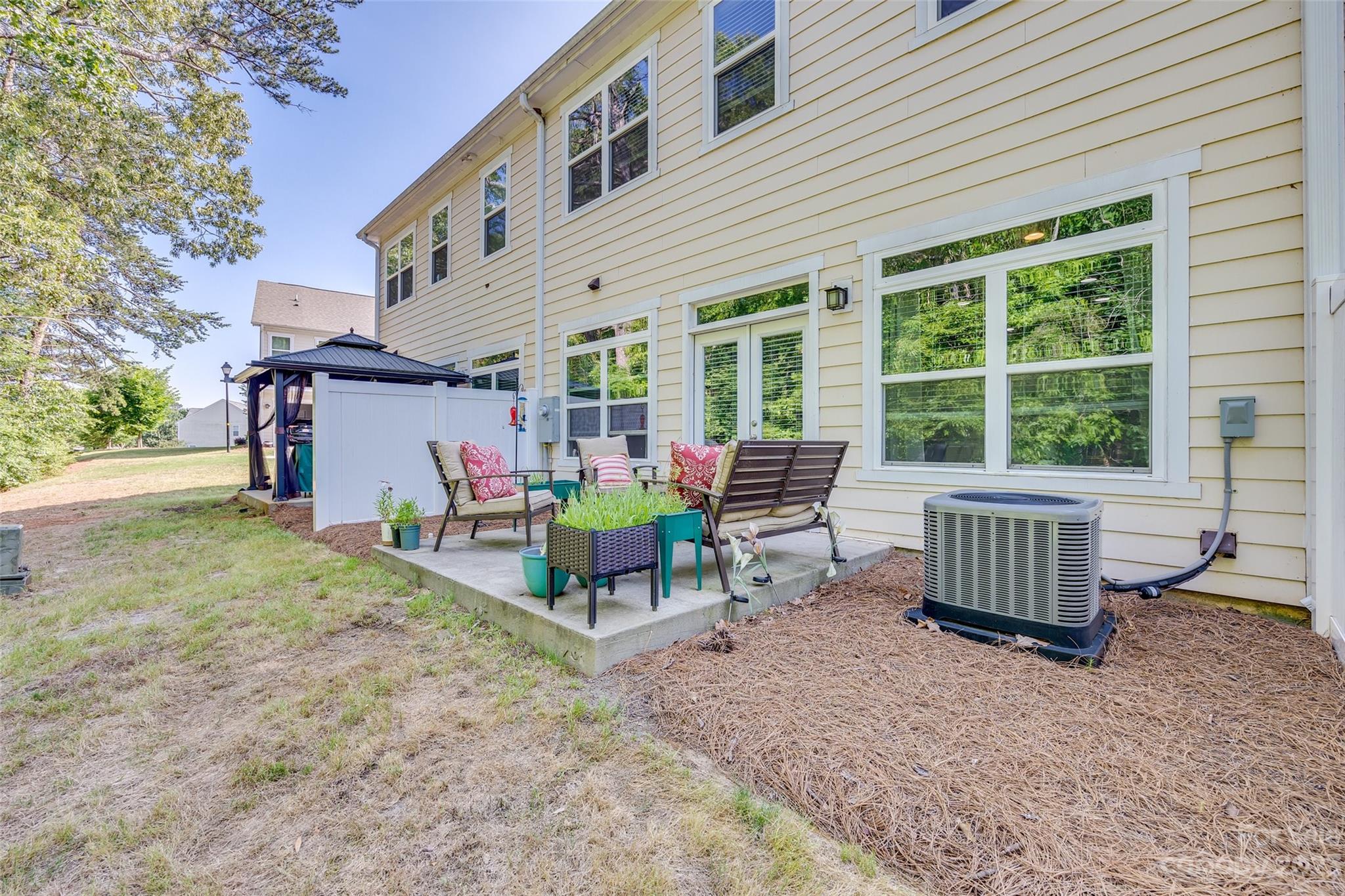 regent park - Residential