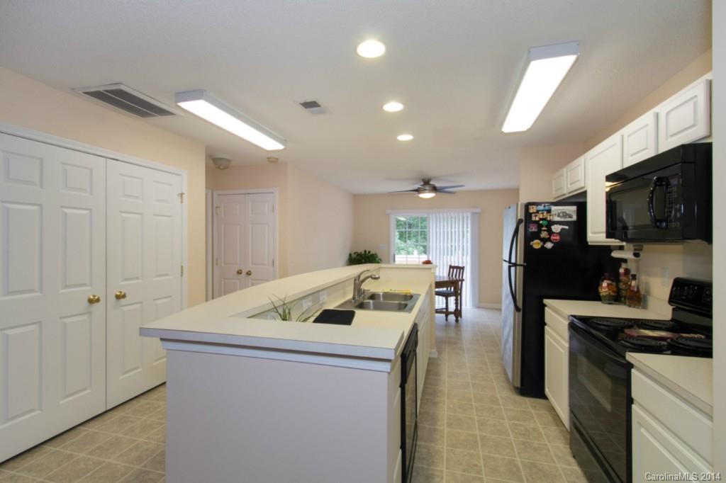 Tall Oaks - Residential