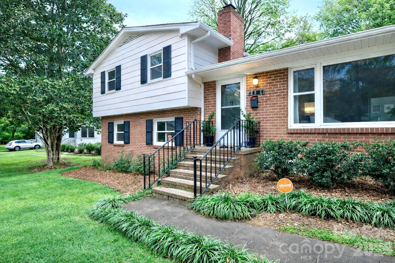 Kilbourne Acres - Residential