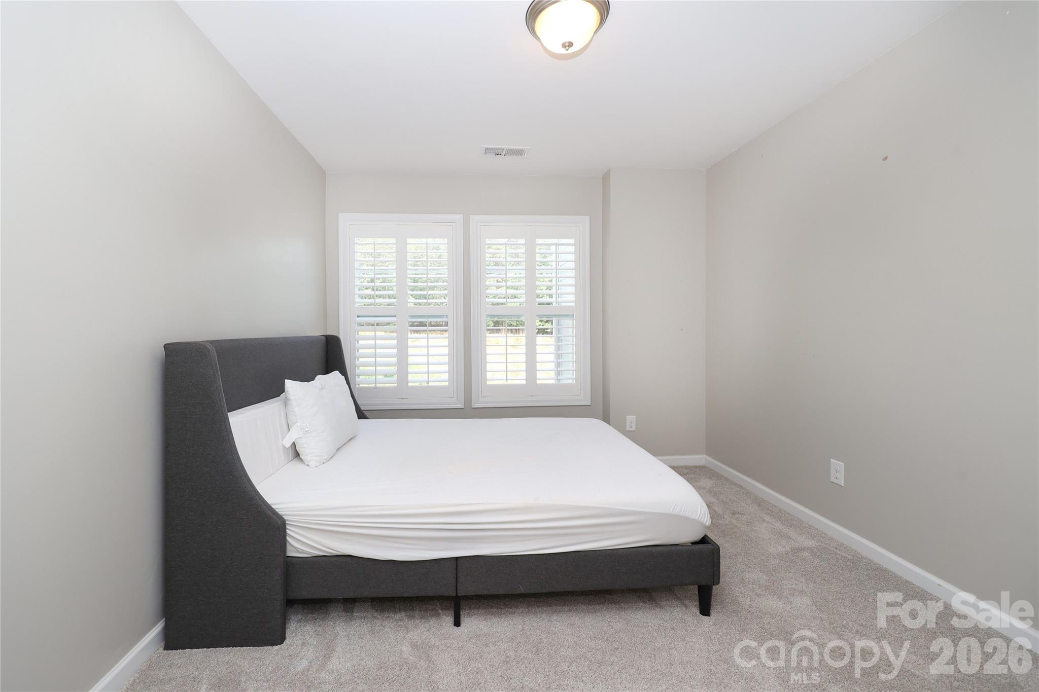 Ivy Ridge - Residential