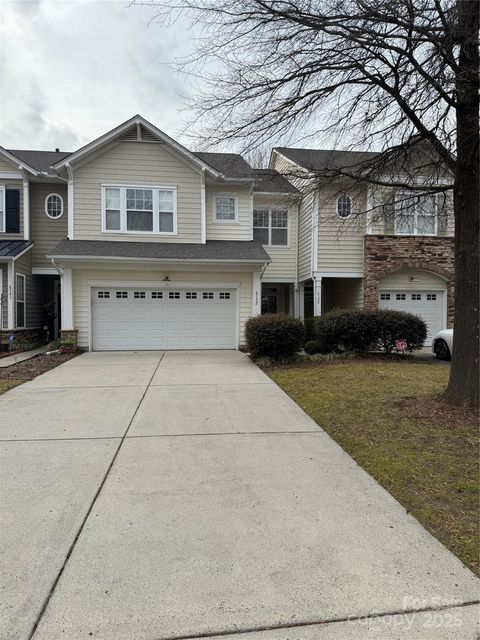 6132 Pale Moss Lane Charlotte NC 28269